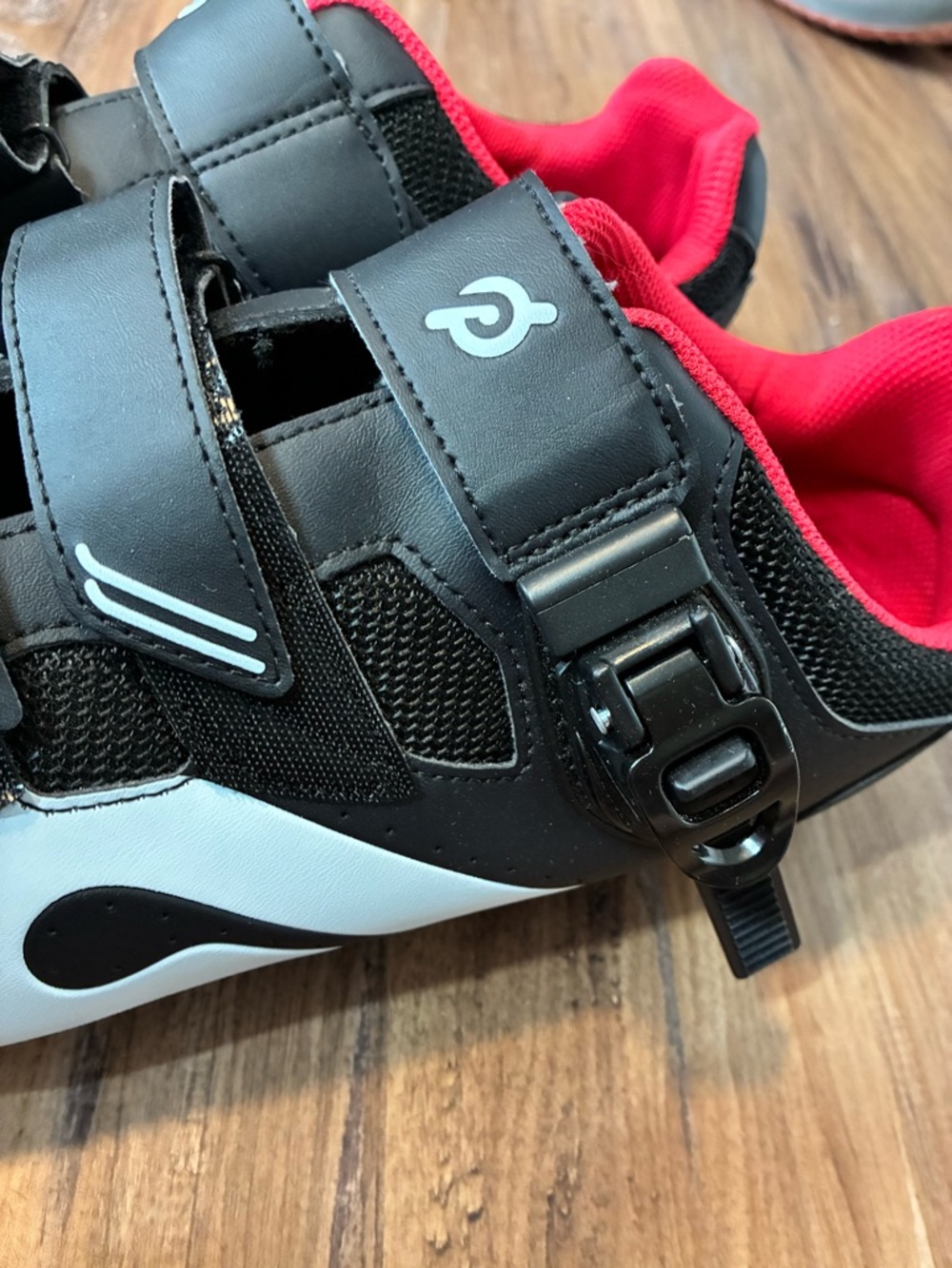 Peloton Men's 48 Cycling Shoes Black Red Accents Spin Bike Workout US size 13.5 - Picture 9 of 10